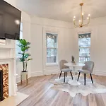 Stay Portland Collection - Historic Queen Anne Vernacular - 95 Walkscore